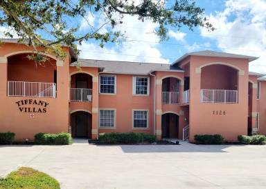 Main picture of 1126 SW 47th Ter