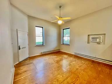 Main picture of 3349-55 Nebraska - E