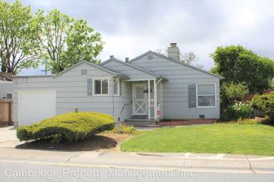 Main picture of 131 Huron Ave