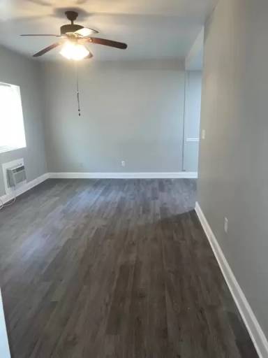 Main picture of 550 Harding Pl