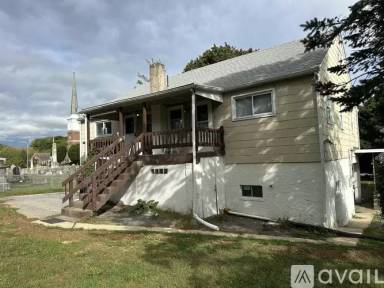 Main picture of 5034 Grammes Rd