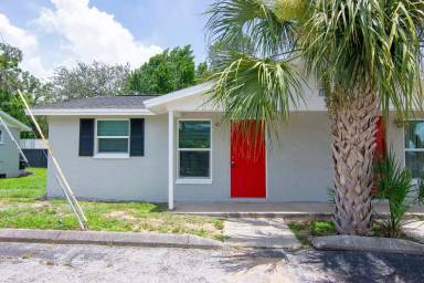 Main picture of 114 Karde Ln