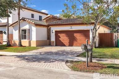 Main picture of 23142 SW 104th Ct