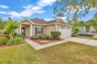 Main picture of 3 Hartland Ct