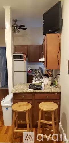 Main picture of 1189 Commonwealth Ave