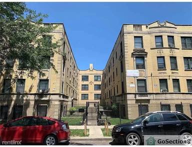 Main picture of 4850 W Adams St