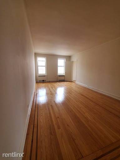 Main picture of 11156 76th Dr