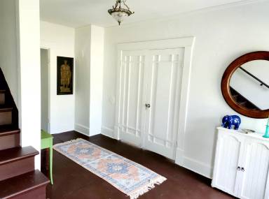 Main picture of 626 35th Ave S