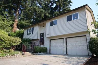 Main picture of 418 74th St SW