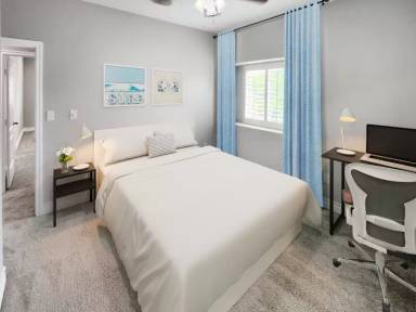 Main picture of 808 W Beach Ave