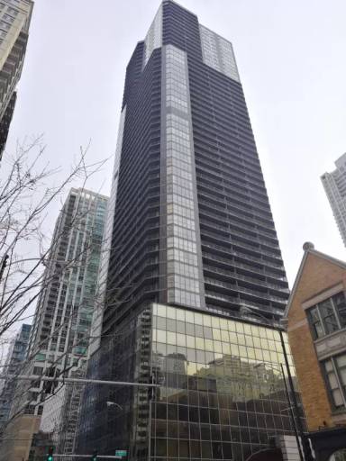 Main picture of 10 E Ontario St Apartments