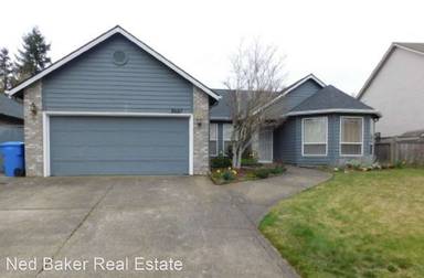 Main picture of 2667 Tahoe Ave SE