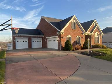 Main picture of 237 Molly Dr