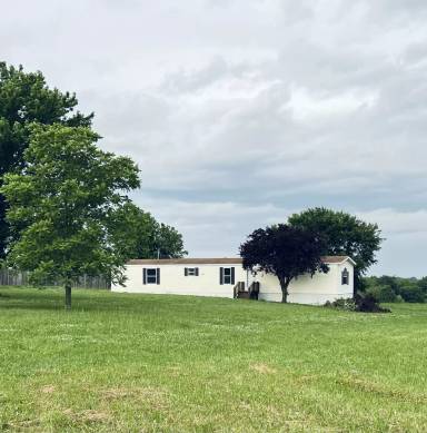 Main picture of 2328 Oak Hill Rd