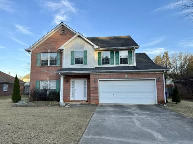 Main picture of 306 Holly Springs Dr