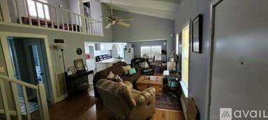 Main picture of 305 Wettermark St