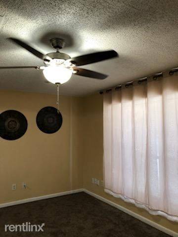 Main picture of 1209 Crescent Blvd
