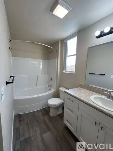 Main picture of Grant Creek Village Apartments