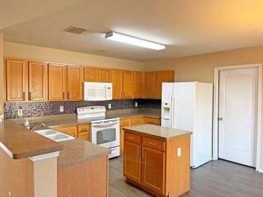 Main picture of 105 Blackforest Rd