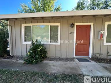 Main picture of 1030 Bridgeview Dr