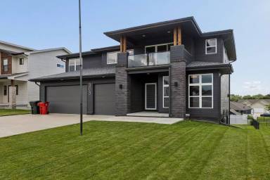 Main picture of 303 Otoe Dr