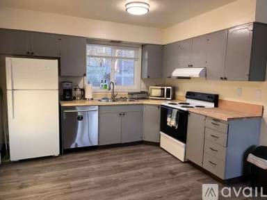 Main picture of 2232 Maudest Pl