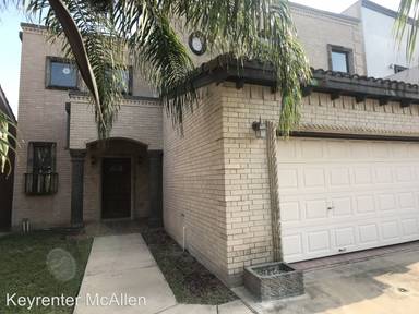 Main picture of 2126 Sabinal St