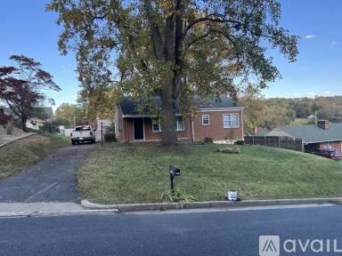 Main picture of 1607 Dennison Ave