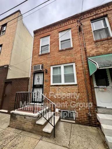 Main picture of 853 Earp St
