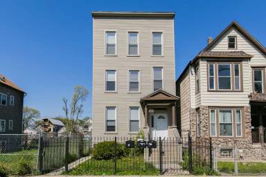 Main picture of 1636 N Spaulding Ave