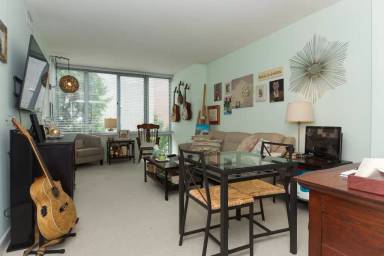 Main picture of 555 Mass Ave Condo