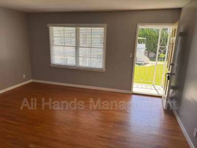 Main picture of 3435 E 1st St
