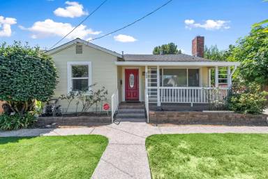 Main picture of 560 W Virginia St