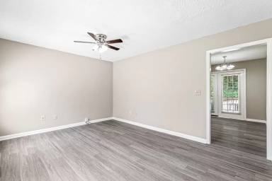 Main picture of 1807 Cody Ave
