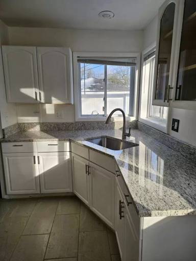 Main picture of 14540 Pearson St