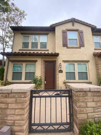 Main picture of 16615 Gill Loop