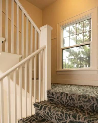 Main picture of 1430 SE 14th Ave