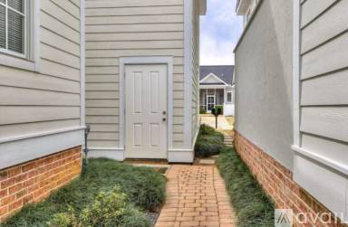 Main picture of 123 Society Hill Dr