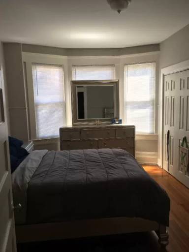 Main picture of 968 State St