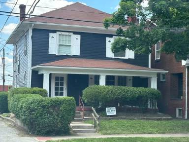 Main picture of 1483 Perry St