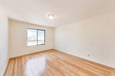 Main picture of 1298 40th Ave