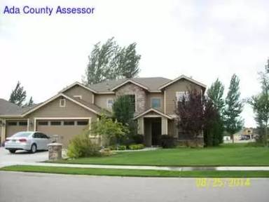 Main picture of 411 E Eaglewoods Ln