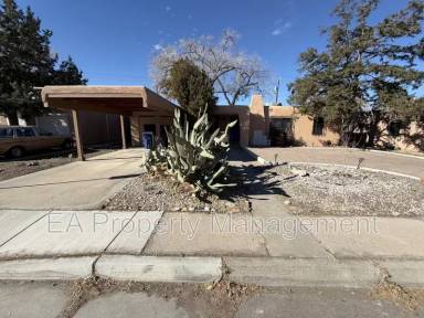 Main picture of 921 Dartmouth Dr NE