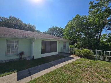 Main picture of 1824 Lake Mariam Dr