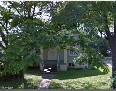 Main picture of 20 Hillcrest Pl