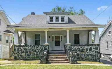 Main picture of 5503 Windsor Mill Rd