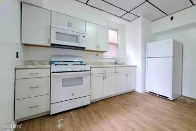 Main picture of 108 Bidwell Ave
