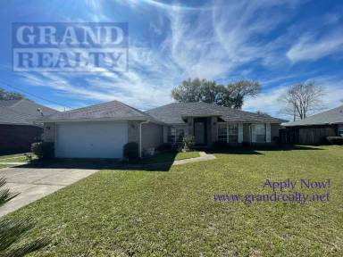 Main picture of 4813 Shane Way