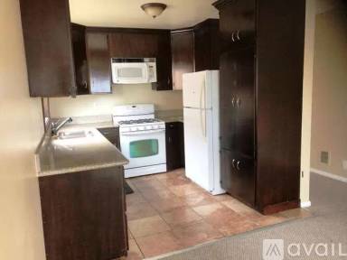 Main picture of 2404 S Carolina St