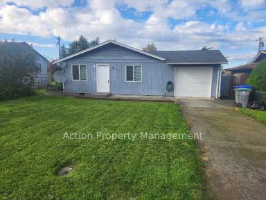 Main picture of 244 W Prairie St